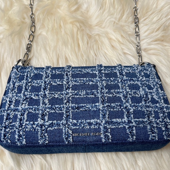 Michael Kors Michael Empire Medium Chain Pouchette - Picture 2 of 9